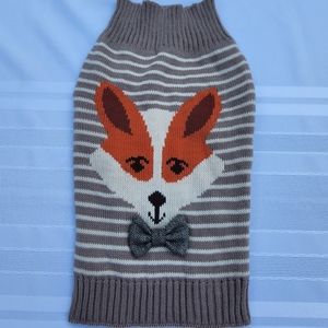Small dog sweater, fox with bow tie